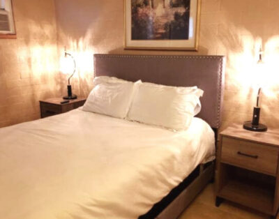 Hearty Homestay Located Here in Midtown Tucson!